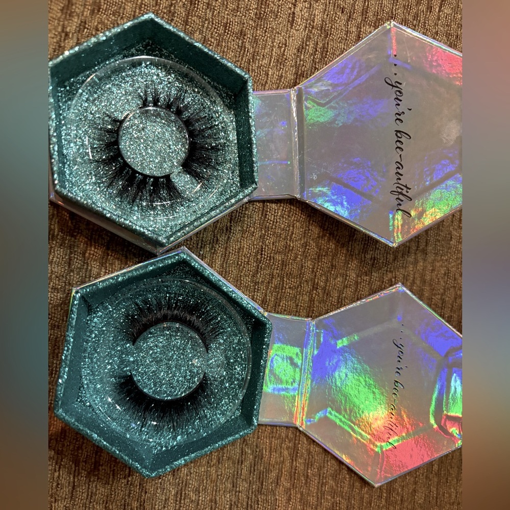 Dirty Bee/Boujie Bee Luxury Mink Lashes set of 2 NWT